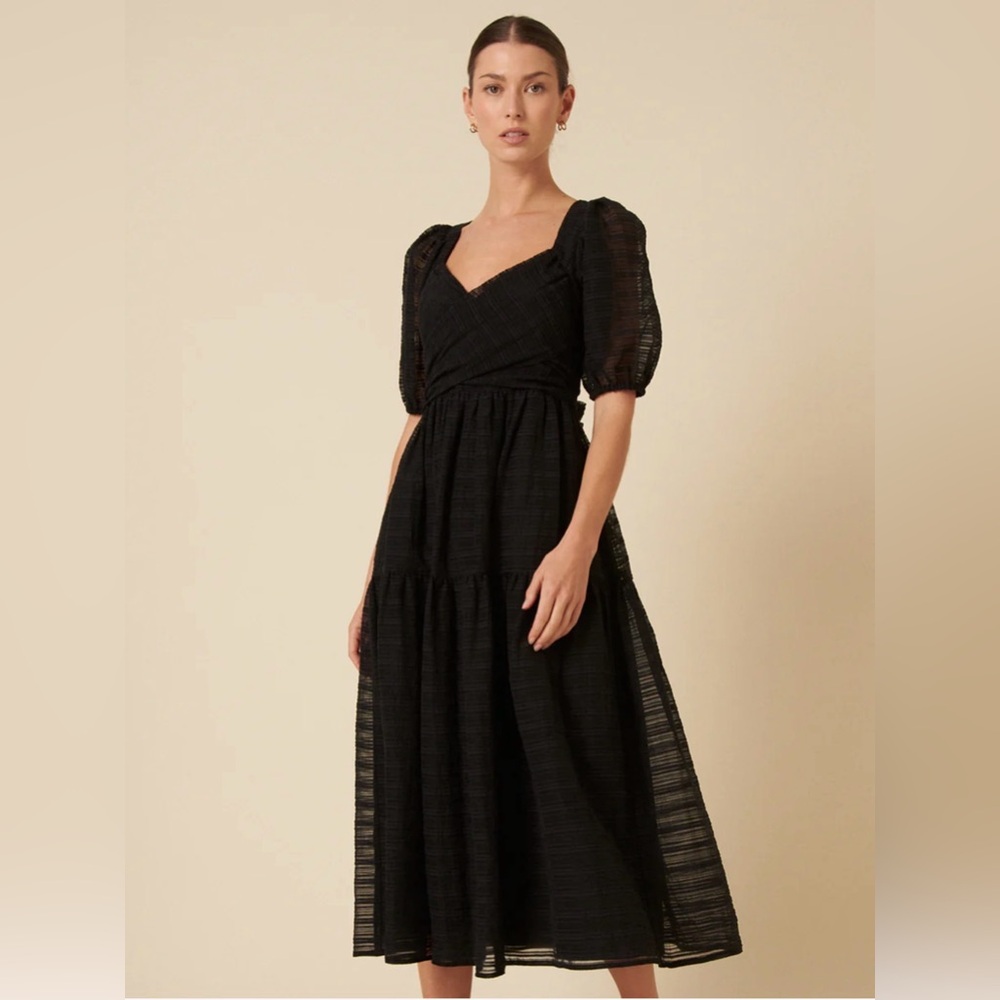 NWT Nobody’s Child Black Organza Sadie Midi
Dress Sz 4 Petite